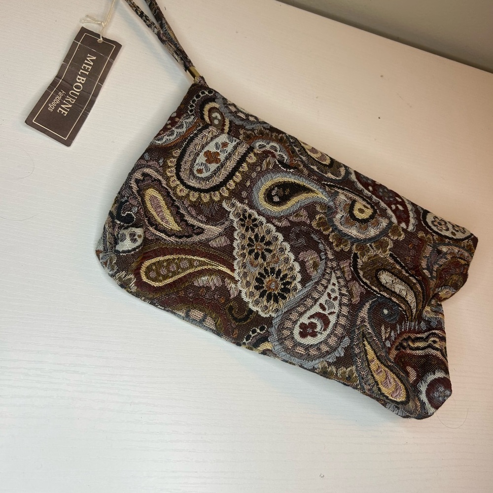 NWT Vintage 1960s Melbourne Paisley Floral Tapestry Wristlet Magnetic Sap Bag